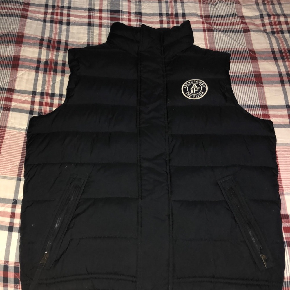 Abercrombie and Fitch black vest jacket